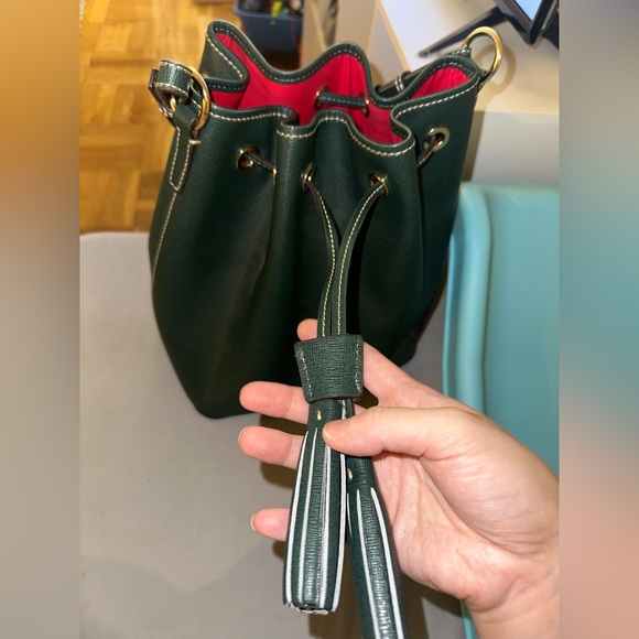 Dooney & Bourke leather bucket bag - Picture 4 of 5